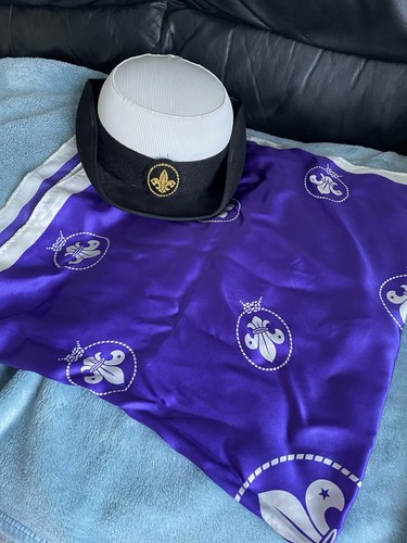 Scouts hat and silk - and,