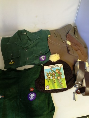 Vintage cub scout uniform - cub,
